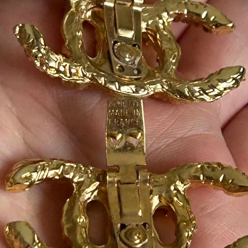 Vintage Designer COCO CHANEL BLUETTE FRANCE. GOLD TONE Logo Shoe Clips.